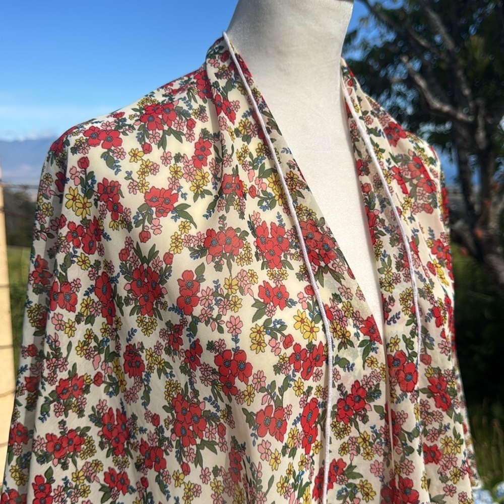 Jaxsea Swimwear Resort Wear Hawaii Ditzy floral Sheer Kimono Free Size - Picture 2 of 7